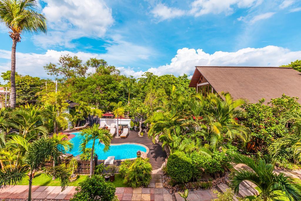 The Hotel By The Red Canal Mandalay Esterno foto