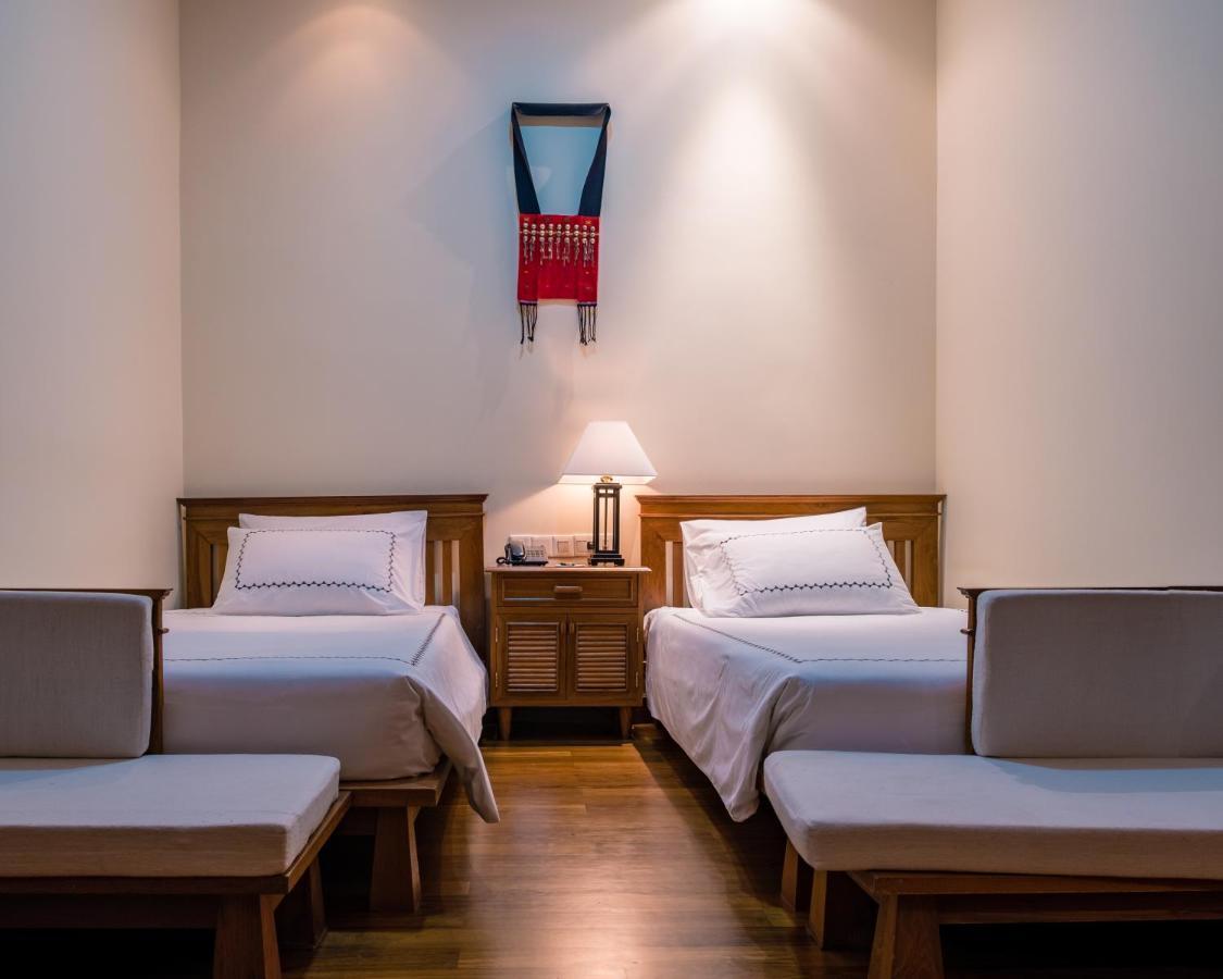 The Hotel By The Red Canal Mandalay Esterno foto